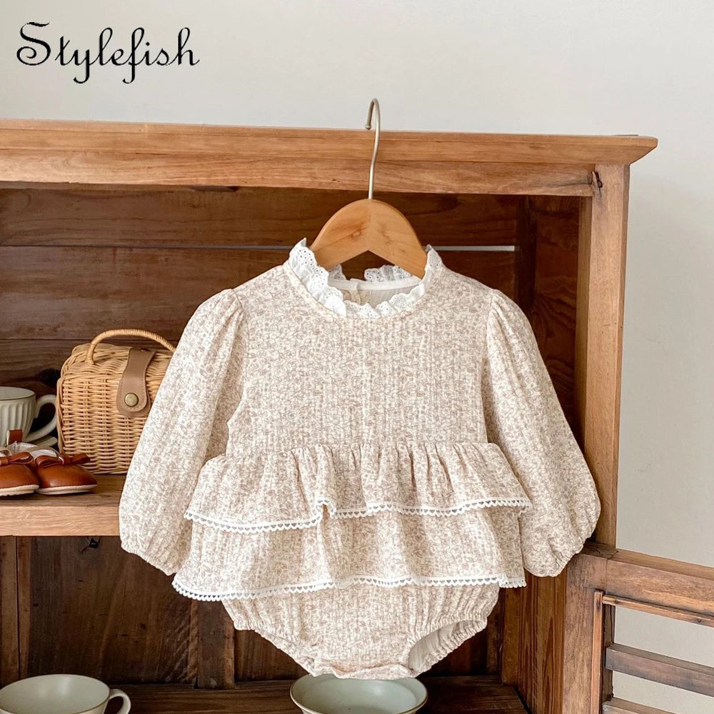 Autumn new 0-3 year old baby clothing for girls and babies, lace printed long sleeved skirts, bags, fart clothes
